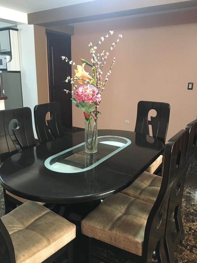 Comodo Y Seguro Homestay Куско Екстер'єр фото