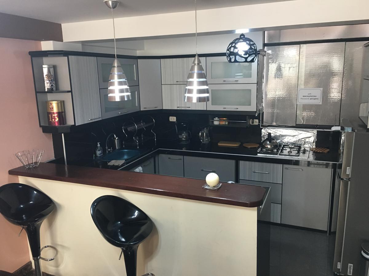Comodo Y Seguro Homestay Куско Екстер'єр фото